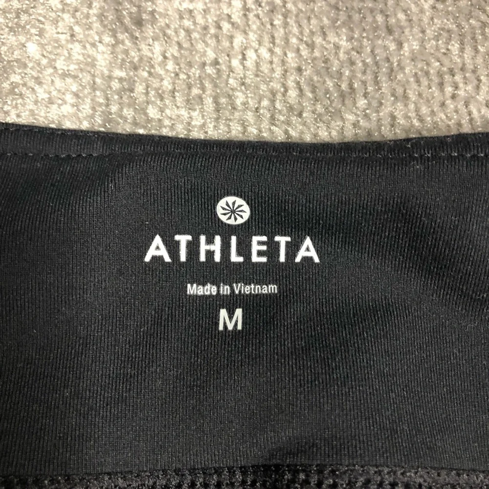 Athleta Pants Greenwich Gaucho Womens Medium Athletic Leggings
